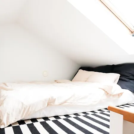Апартаменты White Loft In The Center